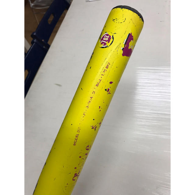 Louisville Slugger(ルイスビルスラッガー)のカタリスト 硬式バット スポーツ/アウトドアの野球(バット)の商品写真