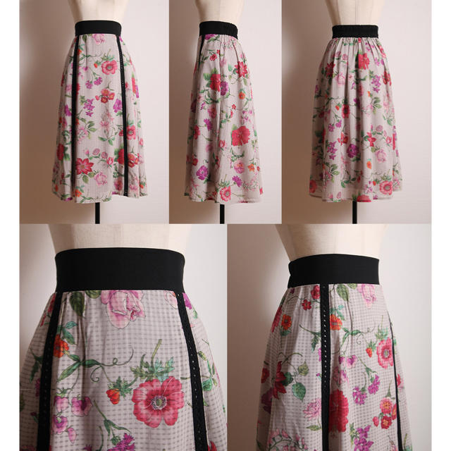 tocco(トッコ)のLily Lulu レーステープ装飾シアーチェック×フラワープリントスカート レディースのスカート(ひざ丈スカート)の商品写真