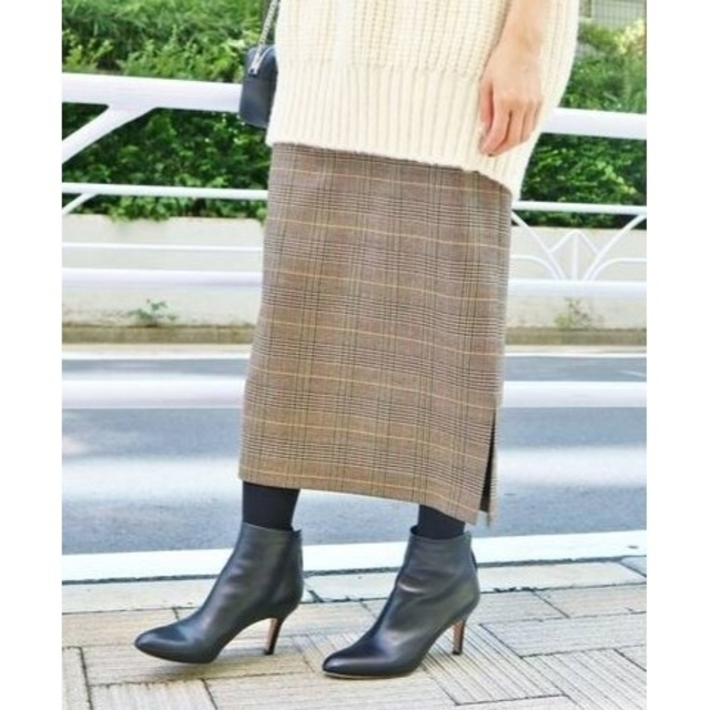 IENA(イエナ)の★☆未使用・タグ付き★☆ ウールチェックタイトスカート レディースのスカート(ロングスカート)の商品写真