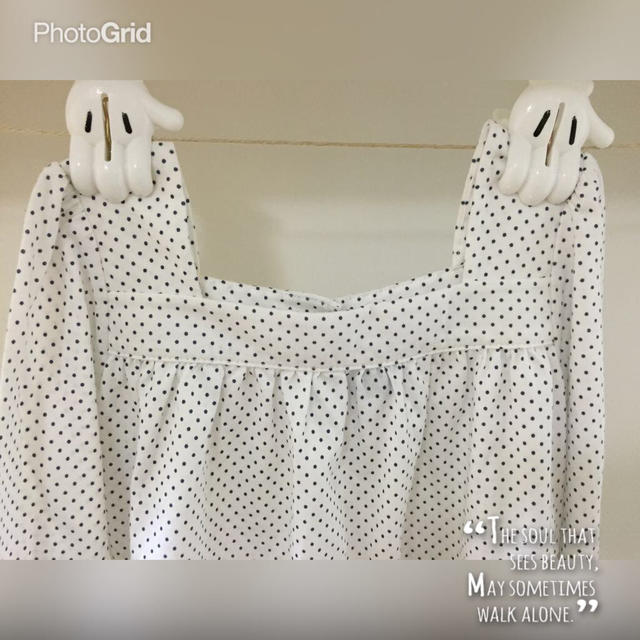 babyGAP(ベビーギャップ)の未使用GAPドットスクエアTOP110 キッズ/ベビー/マタニティのキッズ服女の子用(90cm~)(Tシャツ/カットソー)の商品写真