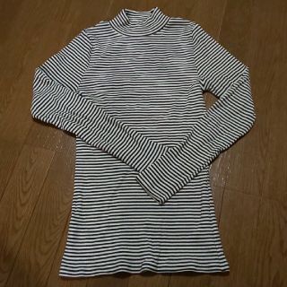 マウジー(moussy)のMOUSSY カットソー(カットソー(長袖/七分))