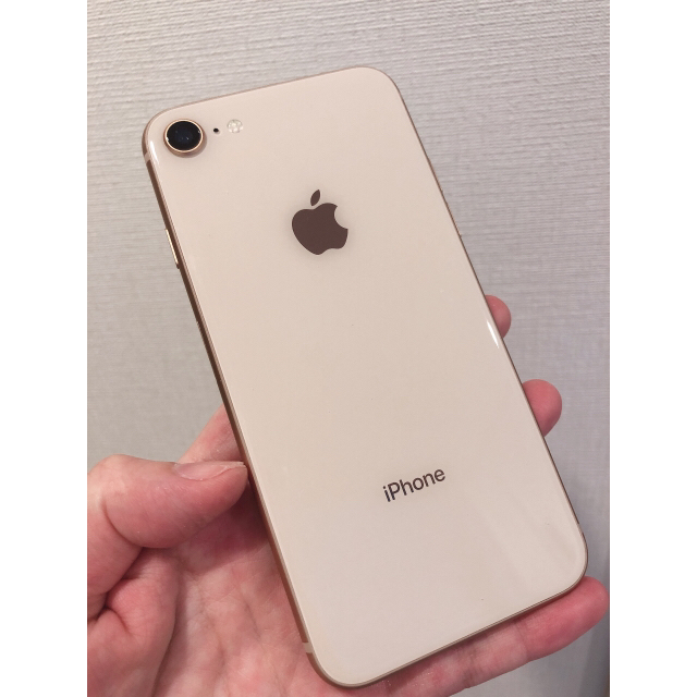 iPhone8 ピンクゴールド