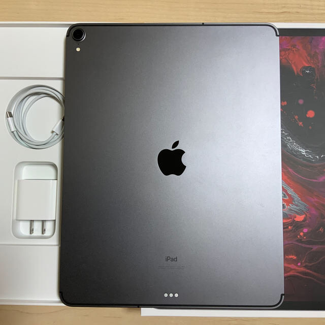 Apple iPad Pro 12.9インチ（第3世代）256GB SIMフリー