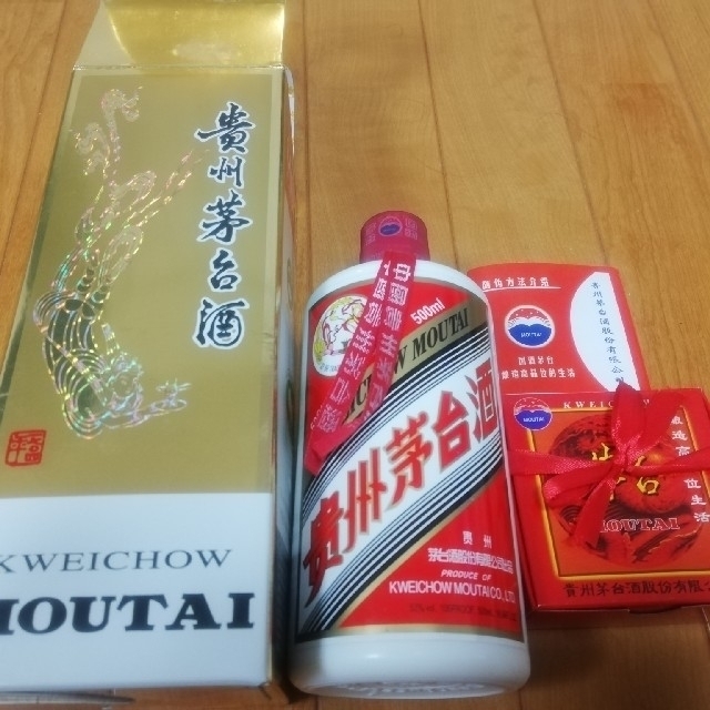 【あしたにたねをまこうさん専用】茅台酒　天女　マオタイ酒　MOUTAI  食品/飲料/酒の酒(蒸留酒/スピリッツ)の商品写真