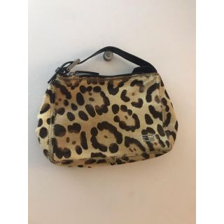 FENDI(レオパード ・ ハンドバッグ)のフリマアイテム一覧 FENDI(レオパード ・ ハンドバッグ)のフリマアイテム一覧