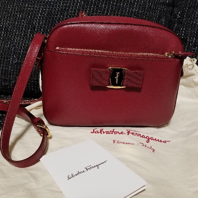 Ferragamo　ショルダーバッグショルダーバッグ