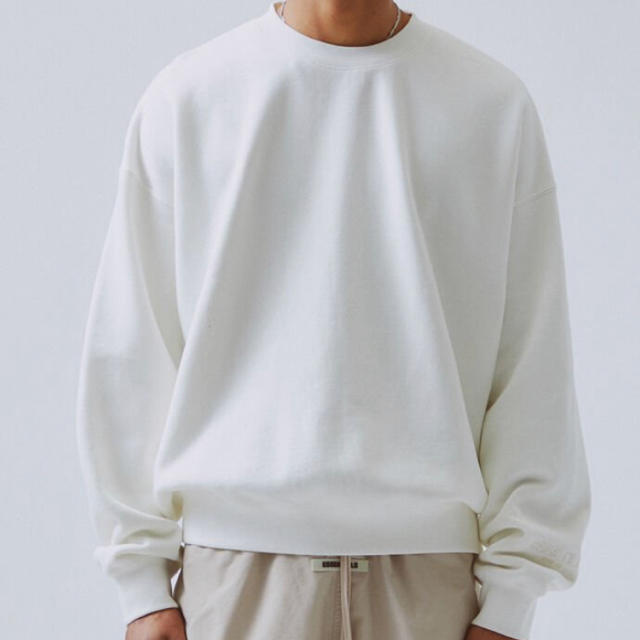 FEAR OF GOD(フィアオブゴッド)のEssentials Crew Neck Sweatshirt メンズのトップス(スウェット)の商品写真