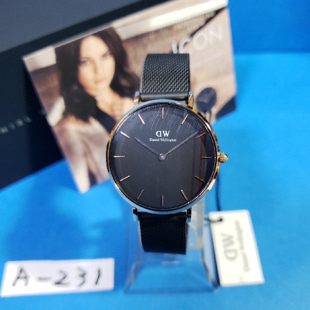 Daniel Wellington - A-231新品32mm❤ダニエルウェリントン♥レディス(黒)♥激安価格♥送料無料の通販 by ★GOLGO★'s shop｜ダニエルウェリントンならラクマ