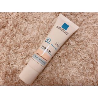 ラロッシュポゼ(LA ROCHE-POSAY)のお値下げ！！【新品】ラ ロッシュ ポゼ UVイデア XL ティント 30ml(化粧下地)