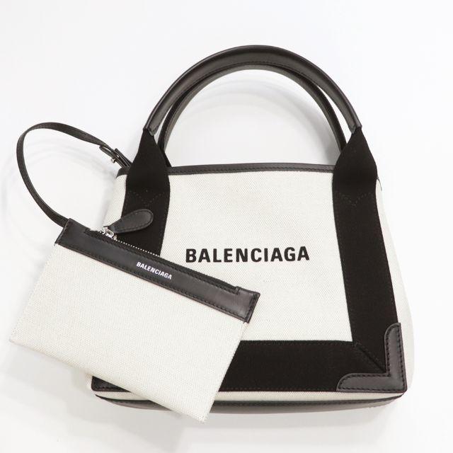 Balenciaga - 新品 バレンシアガ トートバッグ ネイビーカバ XS キャンバス 人気 ベージュの通販 by JACK_IN