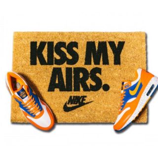 ナイキ(NIKE)のKiss My Airs Doormat  "Overkill x Nike"(玄関マット)