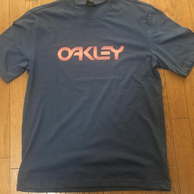 Oakley(オークリー)のオークリーTシャツ メンズのトップス(Tシャツ/カットソー(半袖/袖なし))の商品写真