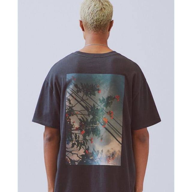 トップスFOG essentials Boxy Photo Series T-Shirt