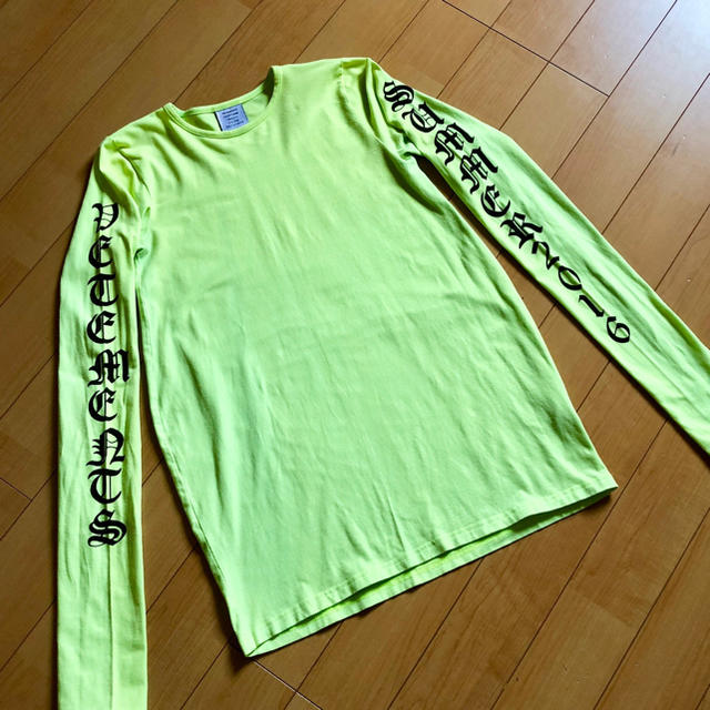 vetements グリーン ロングスリーブ 袖ロゴ www.krzysztofbialy.com