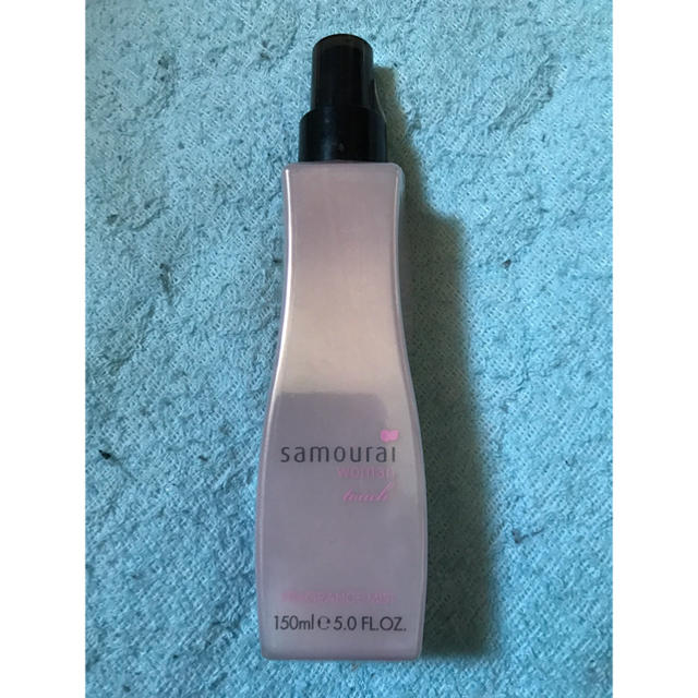 SAMOURAI(サムライ)のサムライウーマン フレグランスミスト コスメ/美容の香水(香水(女性用))の商品写真