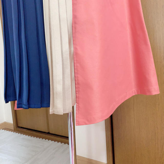 REDYAZEL(レディアゼル)の新品タグ付きレディアゼルアシメスカート レディースのスカート(ロングスカート)の商品写真