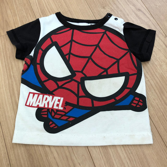 スパイダーマン 90 Ｔシャツ キッズ/ベビー/マタニティのキッズ服男の子用(90cm~)(Tシャツ/カットソー)の商品写真