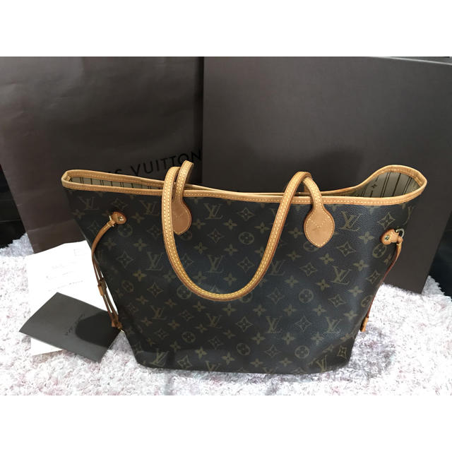 LOUIS VUITTON ネヴァーフルMM