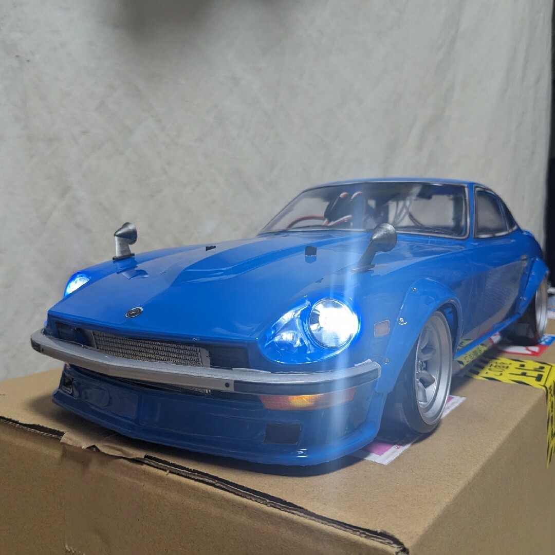 １/１０ 日産 初代フェアレディＺ S３０型 悪魔のZ  エンタメ/ホビーのおもちゃ/ぬいぐるみ(ホビーラジコン)の商品写真