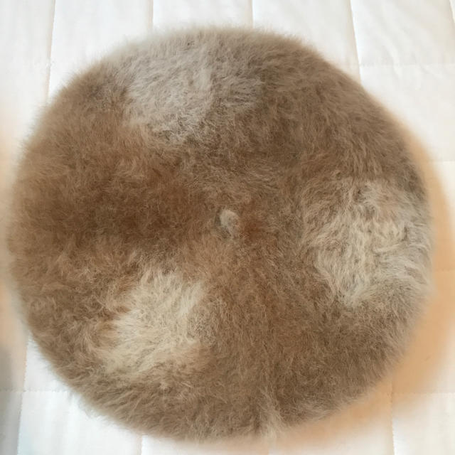 Lochie(ロキエ)のmohair fur béret beige epine レディースの帽子(ハンチング/ベレー帽)の商品写真