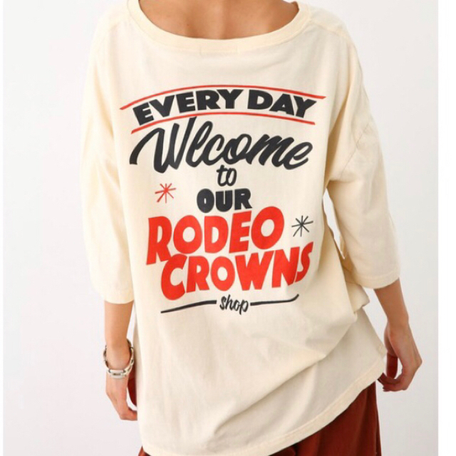 RODEO CROWNS WIDE BOWL(ロデオクラウンズワイドボウル)の専用 レディースのトップス(Tシャツ(半袖/袖なし))の商品写真