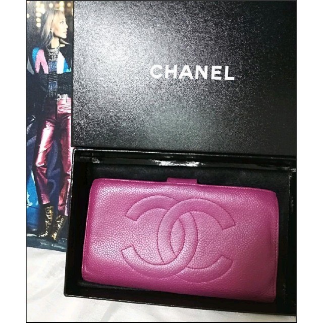 CHANEL(シャネル)の12万円(参考価格)　シャネルキャビアスキン　がま口財布　パープルピンク レディースのファッション小物(財布)の商品写真