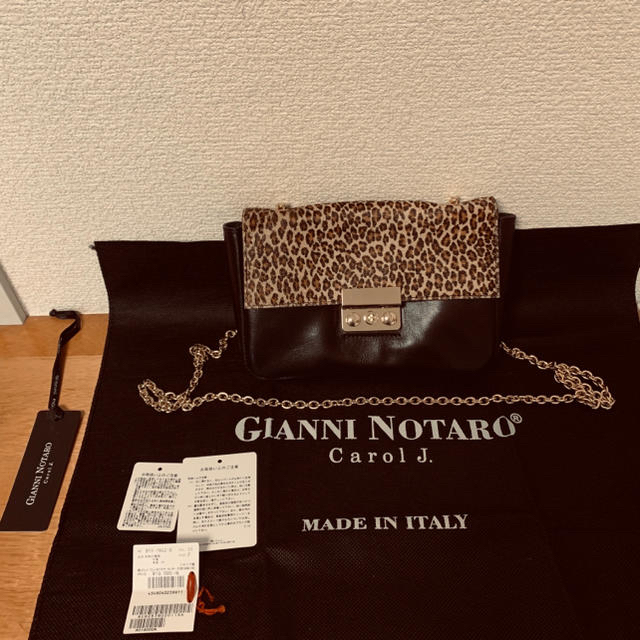 GIANNI NOTARO バッグ レディースのバッグ(ショルダーバッグ)の商品写真