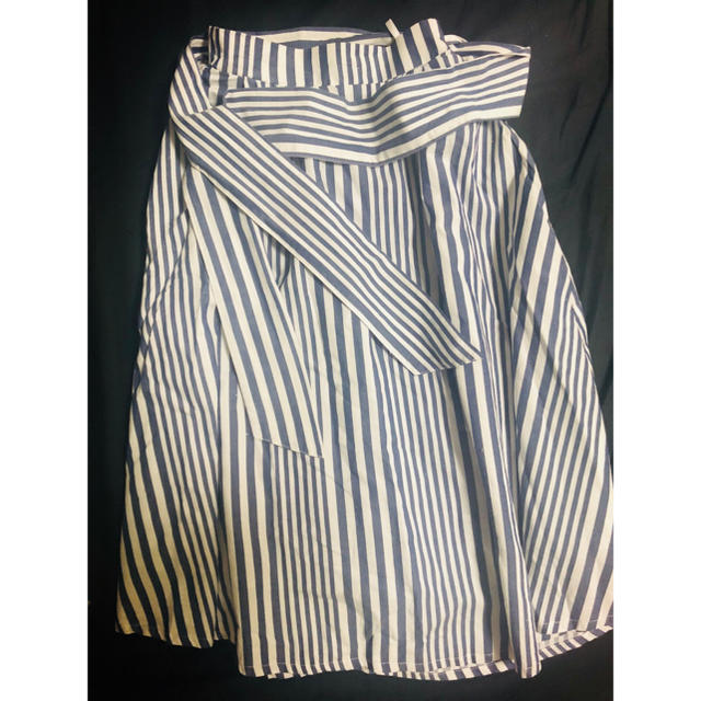 【すみすみ様専用】スカート リボン付き Liala×PG レディースのスカート(ひざ丈スカート)の商品写真