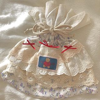 ピンクハウス(PINK HOUSE)のハンドメイド リメイク くまワッペン レース 巾着(バッグ)