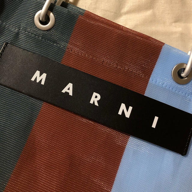 Marni(マルニ)の【USED】MARNI ラッカーレッド レディースのバッグ(トートバッグ)の商品写真