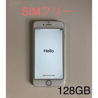 アップル(Apple)のiPhone7 本体 SIMフリー silver 128GB(携帯電話本体)