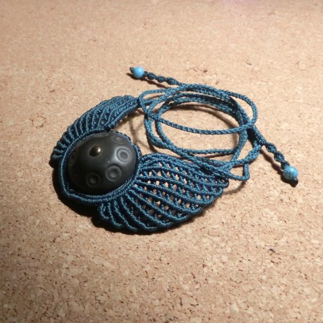 マクラメ ハンドパン ネックレス　W007 handpan macrame ハンドメイドのアクセサリー(ネックレス)の商品写真