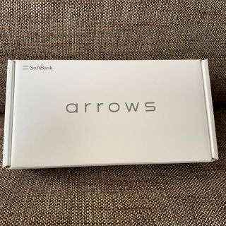 アローズ(arrows)のarrows u(スマートフォン本体)