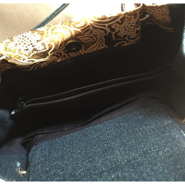 デニム型押しバッグ レディースのバッグ(ショルダーバッグ)の商品写真