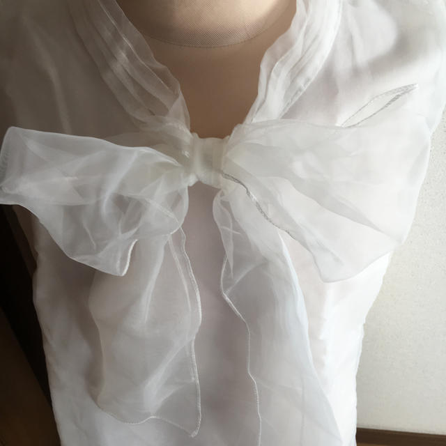 ホワイトトップス レディースのトップス(カットソー(半袖/袖なし))の商品写真