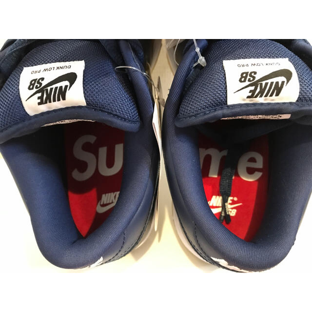 Supreme(シュプリーム)のNike Supereme ナイキ シュプリーム ダンク 27cm メンズの靴/シューズ(スニーカー)の商品写真