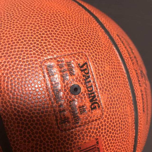 SPALDING(スポルディング)の岩鬼様専用　bjリーグ オフィシャルボール 5号 スポーツ/アウトドアのスポーツ/アウトドア その他(バスケットボール)の商品写真