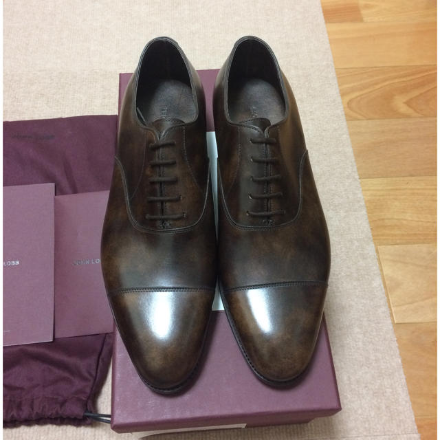 JOHN LOBB(ジョンロブ)の新品未使用 ジョンロブ  シティ2 UK7.5 メンズの靴/シューズ(ドレス/ビジネス)の商品写真