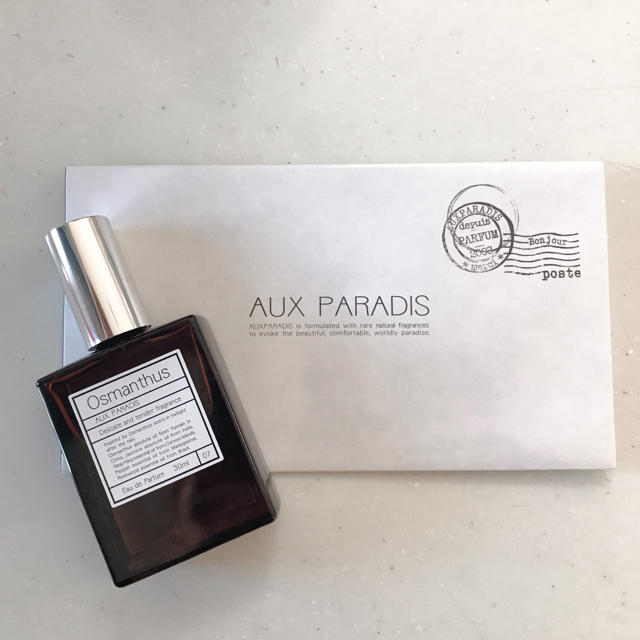 AUX PARADIS(オゥパラディ)のAUX PARADIS オゥ・パラディ オスマンサス 金木犀  30ml  コスメ/美容の香水(ユニセックス)の商品写真