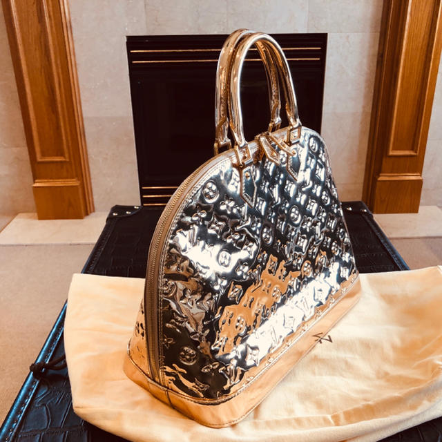 LOUIS VUITTON - 激レア!限定 ルイヴィトン アルマ ミロワール