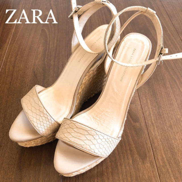 ZARA(ザラ)の美品★ZARA ウエッジサンダル パイソン レディースの靴/シューズ(サンダル)の商品写真