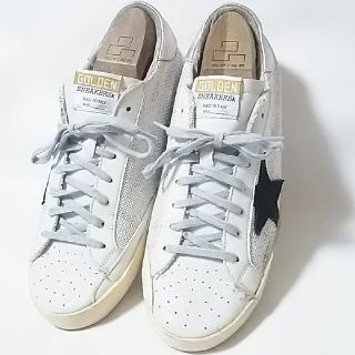 ゴールデングース(GOLDEN GOOSE)の
限定王道!ゴールデングーススーパースタービンテージ加工スニーカー白黒


(スニーカー)