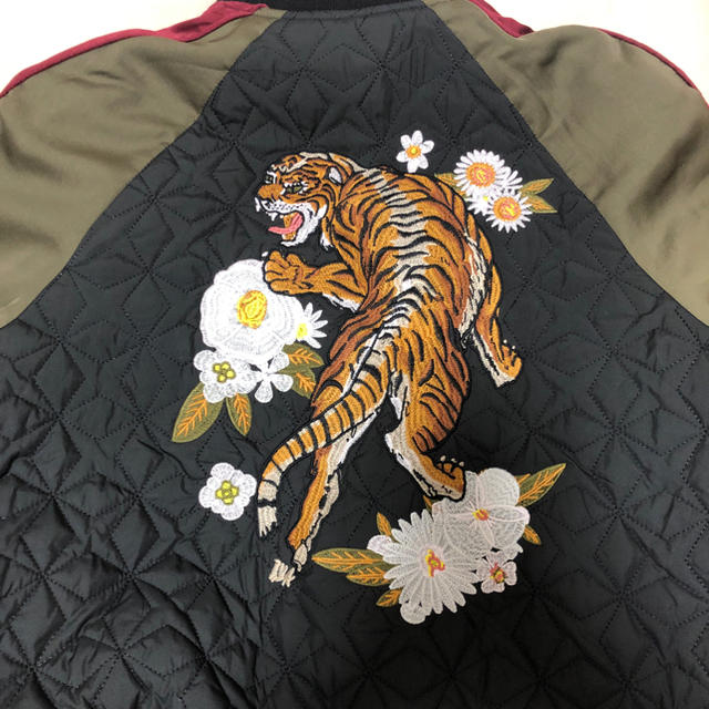 ZARA(ザラ)の本日限定‼️ZARA ma1 虎 レディースのジャケット/アウター(ブルゾン)の商品写真