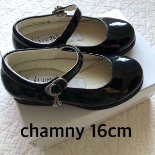 ベベ(BeBe)のChamny エナメル  チャーム付き ストラップシューズ 16cm(フォーマルシューズ)