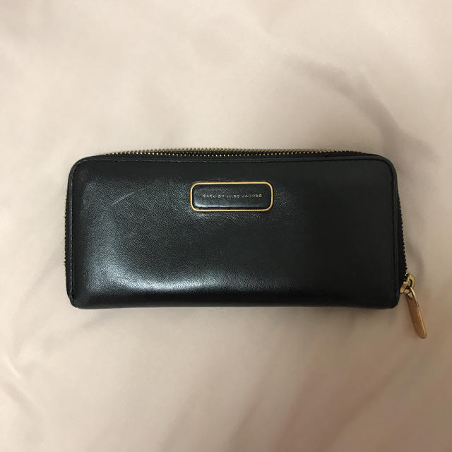 MARC BY MARC JACOBS(マークバイマークジェイコブス)のMARC BY 長財布 レディースのファッション小物(財布)の商品写真