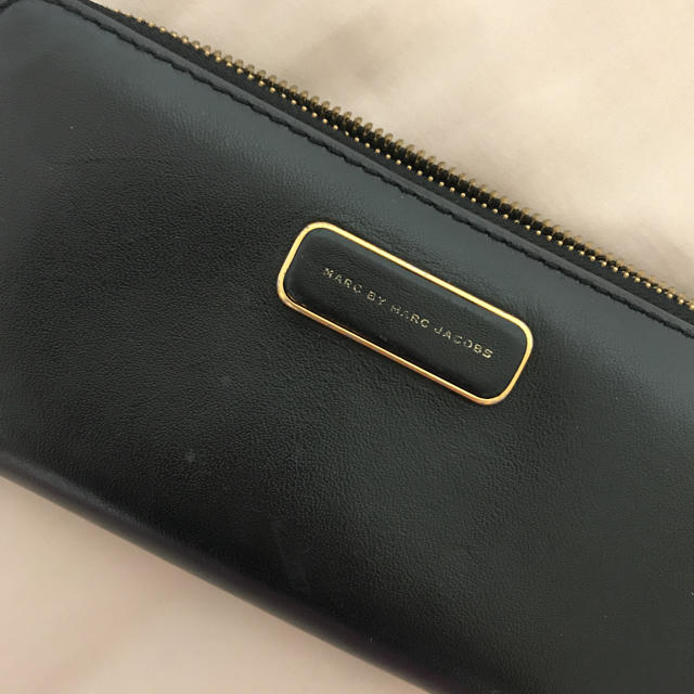 MARC BY MARC JACOBS(マークバイマークジェイコブス)のMARC BY 長財布 レディースのファッション小物(財布)の商品写真