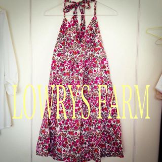 ローリーズファーム(LOWRYS FARM)の★花柄ホルターネックワンピース★(ミニワンピース)