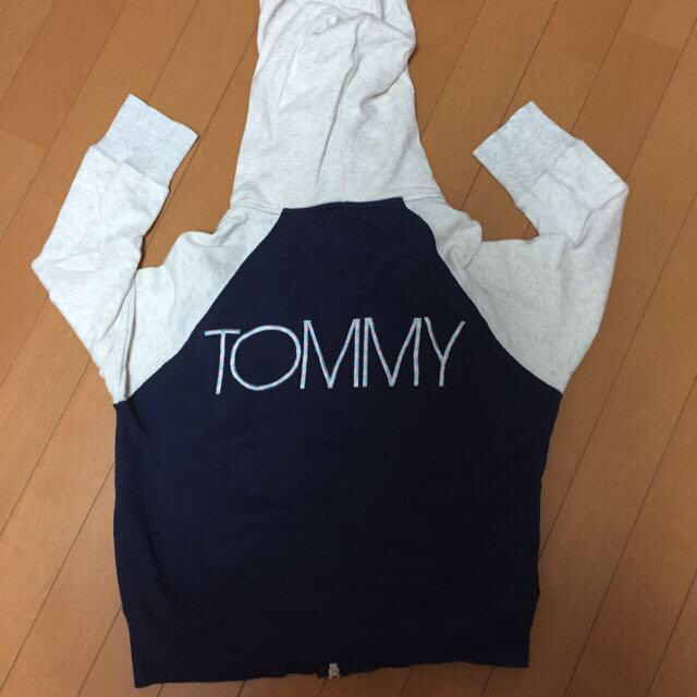 TOMMY(トミー)の七分袖パーカー レディースのトップス(パーカー)の商品写真