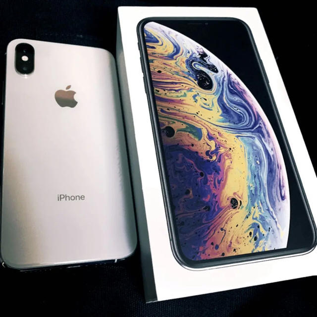 お値下交渉受けます！！iPhoneXS 256GB シルバー SIMフリー