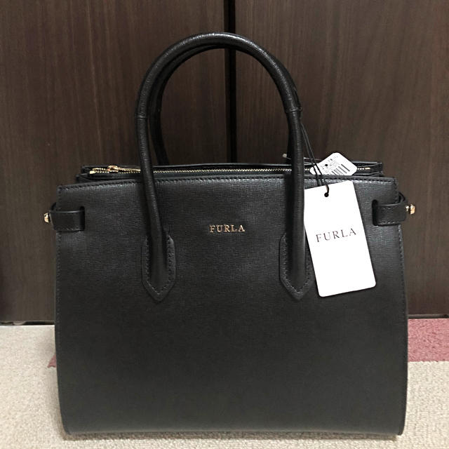 ★FURLA バッグ 新品 人気色ブラックハンドバッグ